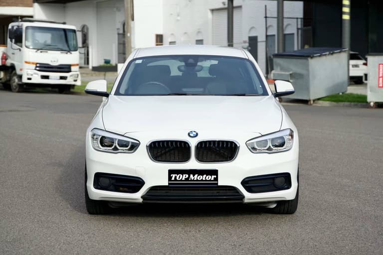 2018 BMW 118I