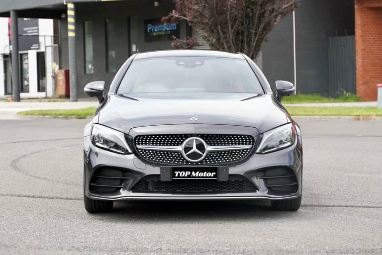 2020 Mercedes-Benz C300